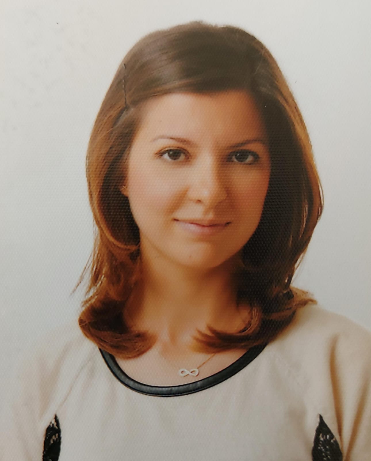 Esra ABACIOĞLU GİTMİŞ